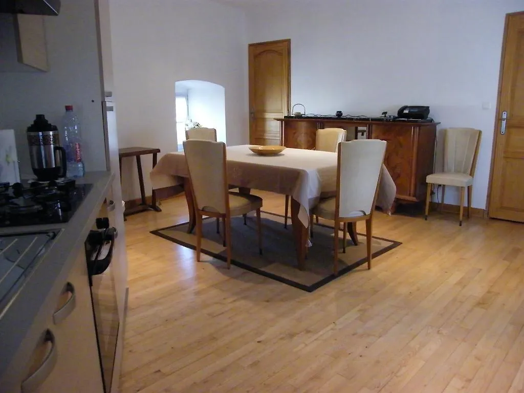 Holiday home La Loge Du Chateau Saint-Dier-d'Auvergne